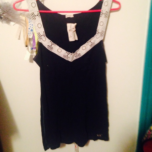 Holister lace tank