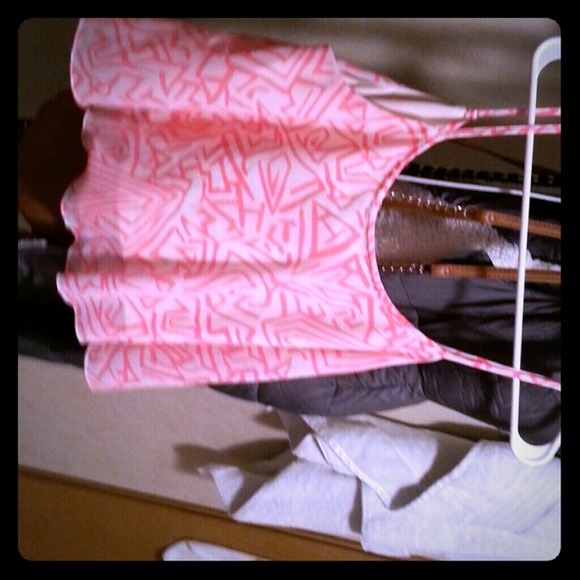 Aztec-like design Crop Top