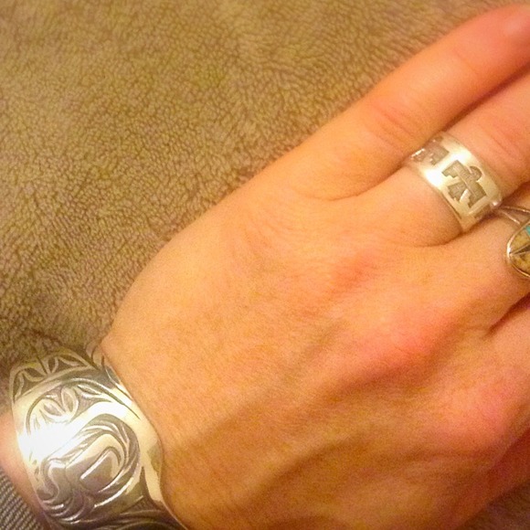 🎁Vintage Sterling Silver Thunderbird Ring - Picture 2 of 3