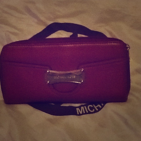 NWT MICHAEL KORS wallet