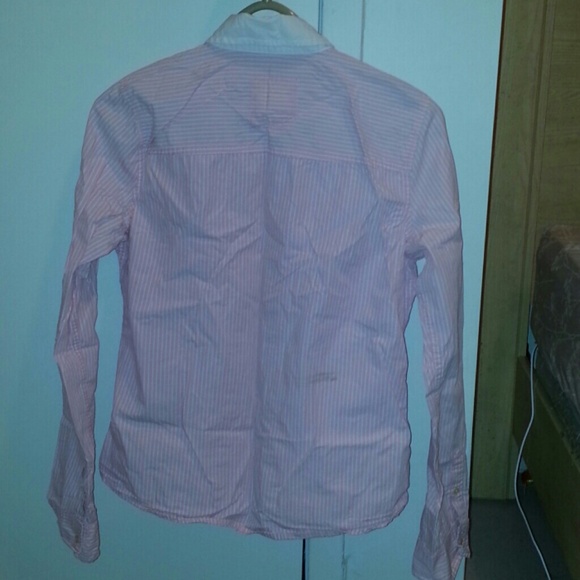 Button down - Picture 4 of 4