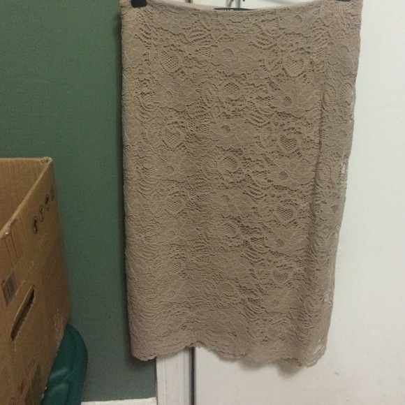 Tan lace pencil skirt by MNG new