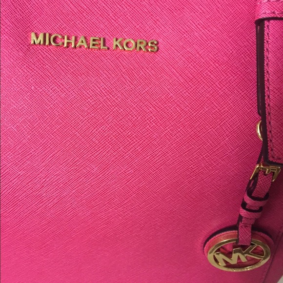 🚫🚫SOLD🚫🚫 Authentic MK - Picture 4 of 4