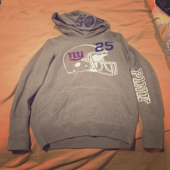 5th and Ocean Victoria's Secret Pink Giants sweat