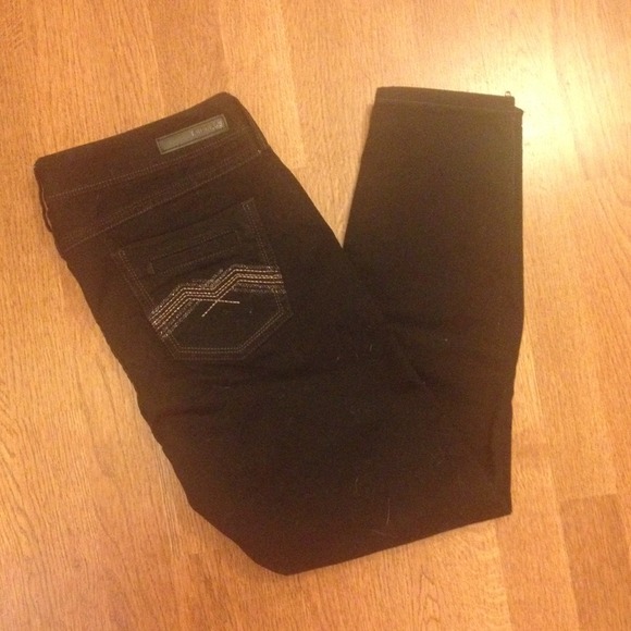 NWOT Black Express Crop Jean Legging