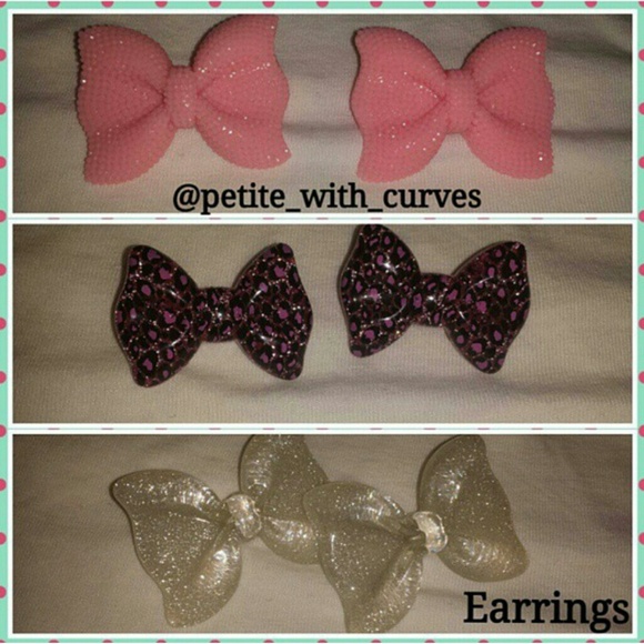 Petite Accessories
