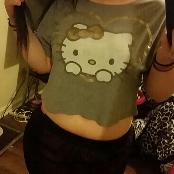Hello kitty crop top
