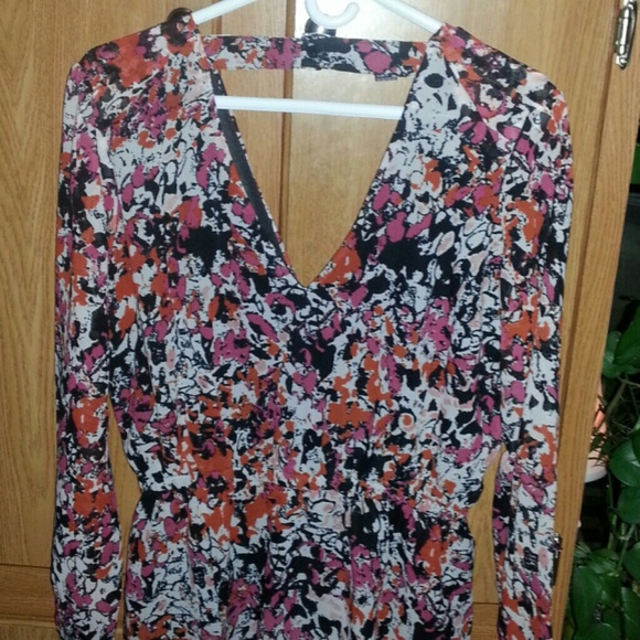 Dress - Picture 2 of 3