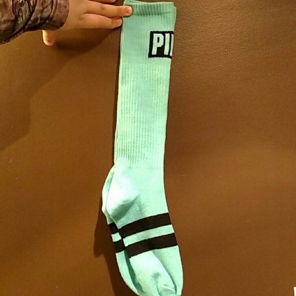 **SOLD**VS PINK SOCKS