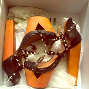 Jeffrey Campbell Dominique spike platform