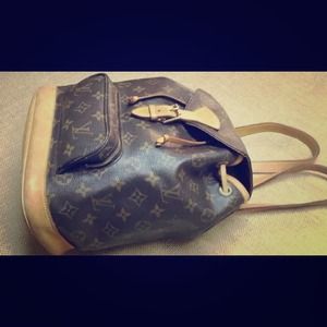Louis Vuitton backpack mm Louis Vuitton backpack mm