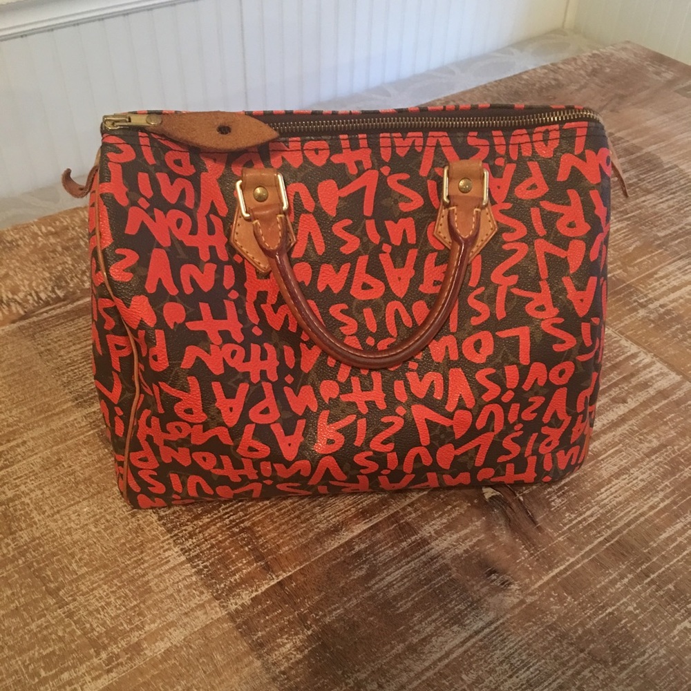 Authentic Louis Vuitton Graffiti Speedy 30 - Picture 2 of 6