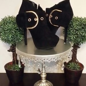 Dollhouse Black Faux Suede Ankle Booties
