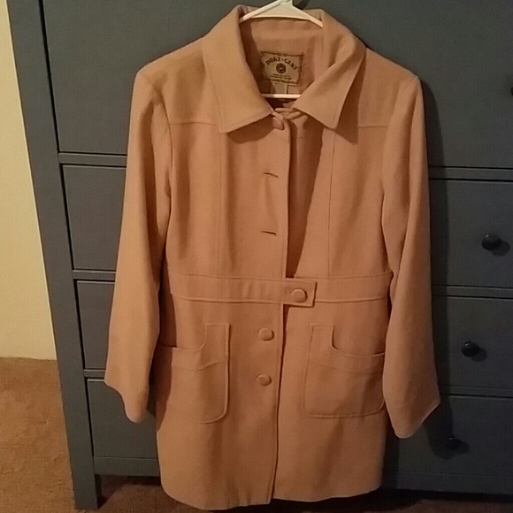 Coat - Picture 4 of 4