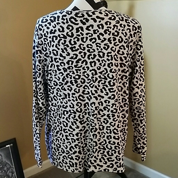 Casual Leopard Print Top - Picture 2 of 2