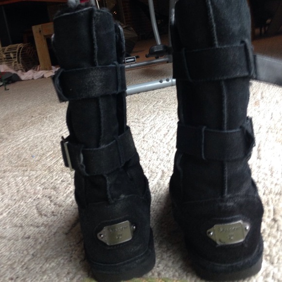 Black bearpaw boots - Picture 2 of 4