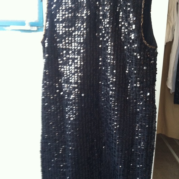 Forever 21 Sequin Dress - Picture 3 of 4
