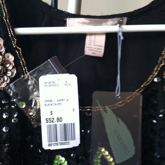 Forever 21 Sequin Dress - Picture 4 of 4