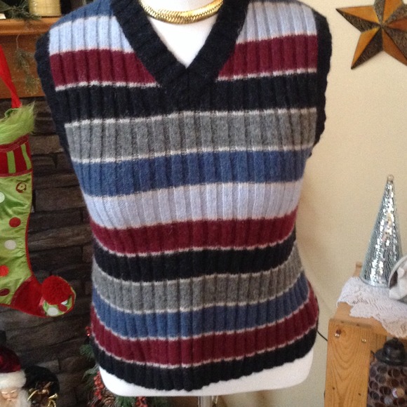Sweater vest