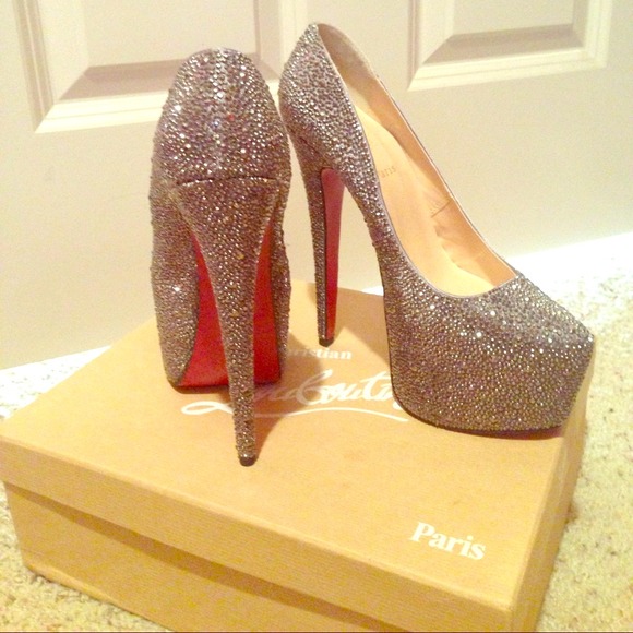 NWOT - Inspired Christian Louboutin High Heels