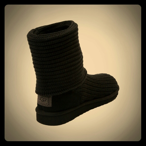 Authentic Ugg Australia size 9 black sweater uggs