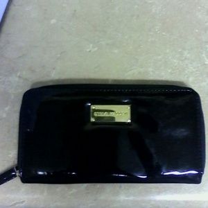 ??Steve Madden Wallet!!!