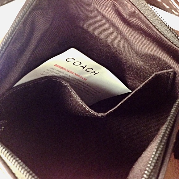 Coach Mini Handbag NEW - Picture 3 of 4