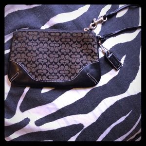 Coach wristlet- black great condition
