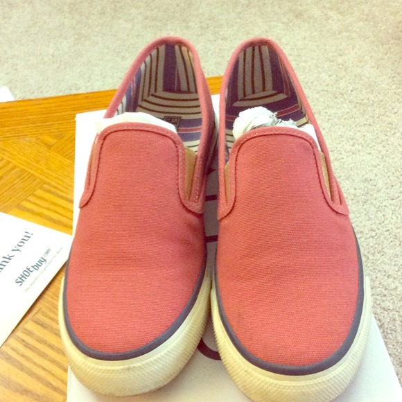 Sperry top-sider loafer- brick color