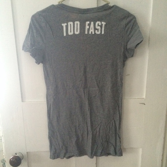 Abercrombie and Fitch athletic shirt - Picture 2 of 2