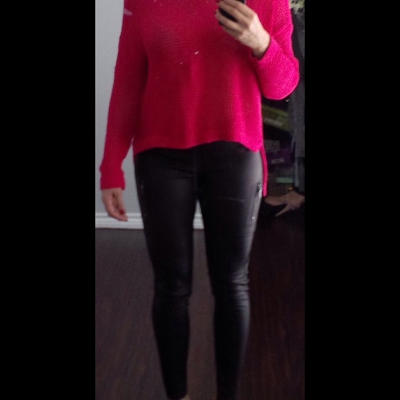 Dark Pink high low sweater! - Picture 2 of 2