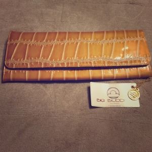 Big Buddha  avi clutch