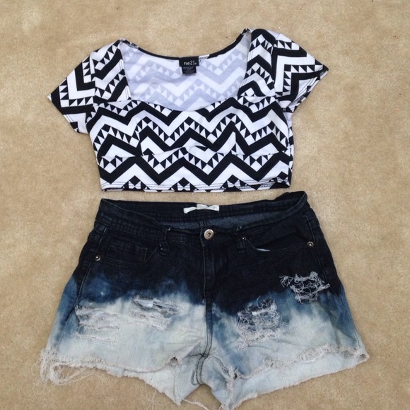 Crop top  with shorts