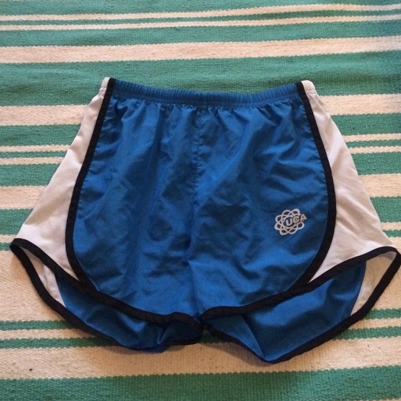 Nike tempo varsity uca brand