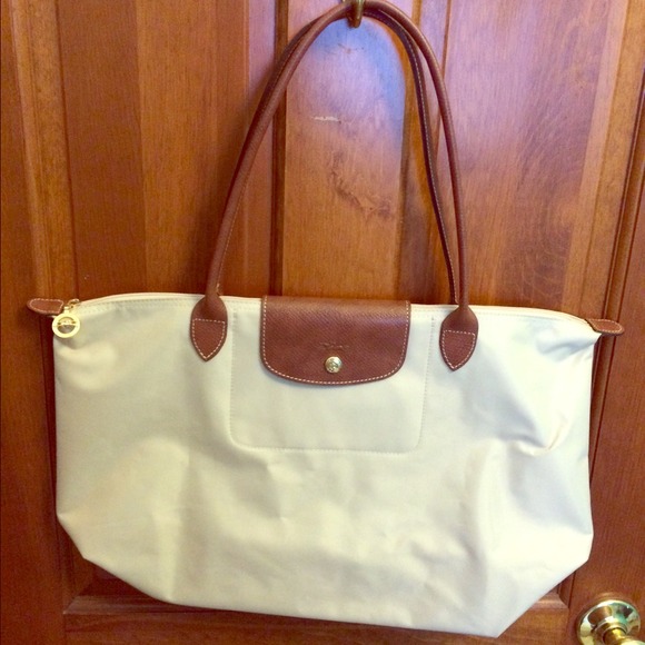 Large Tan Longchamp Le Pliage Tote