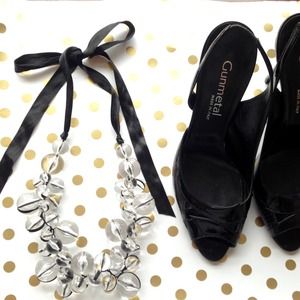 Lucite Ribbon necklace