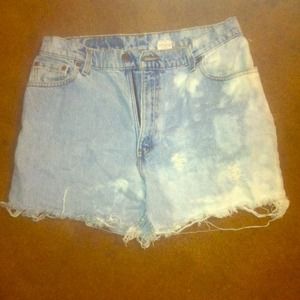 High waist Levi Jean shorts