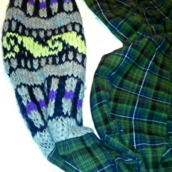 Free People knit and not infinity scarf