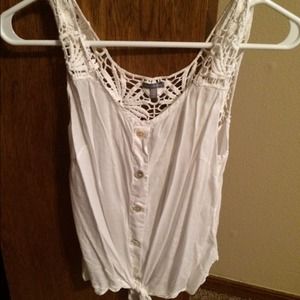 White lace tank top