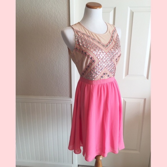 REMOVING TONIGHT LAST 1 Embellished Cocktail Dress - Picture 4 of 5