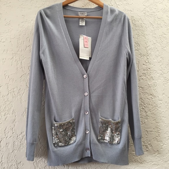 Jaclyn Smith Sweaters - New Gray sweater! 🎀