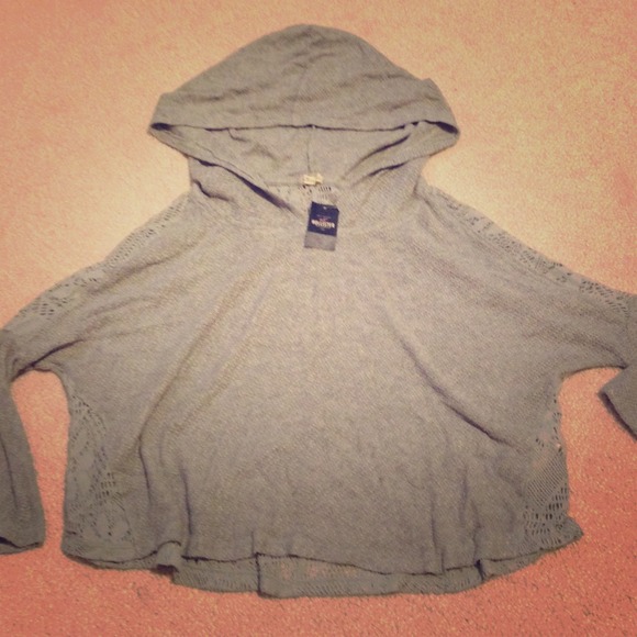 TRADED - Hollister Cropped Hoodie