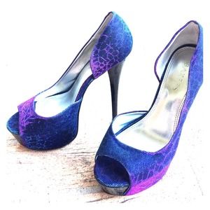 BAKERS multi-colored leopard high heels