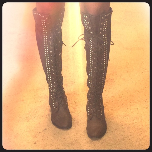 Over the knee boots. Worn only once!