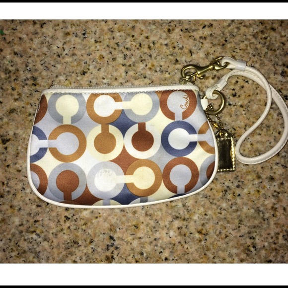 Authentic Coach Wristlet - Picture 2 of 4