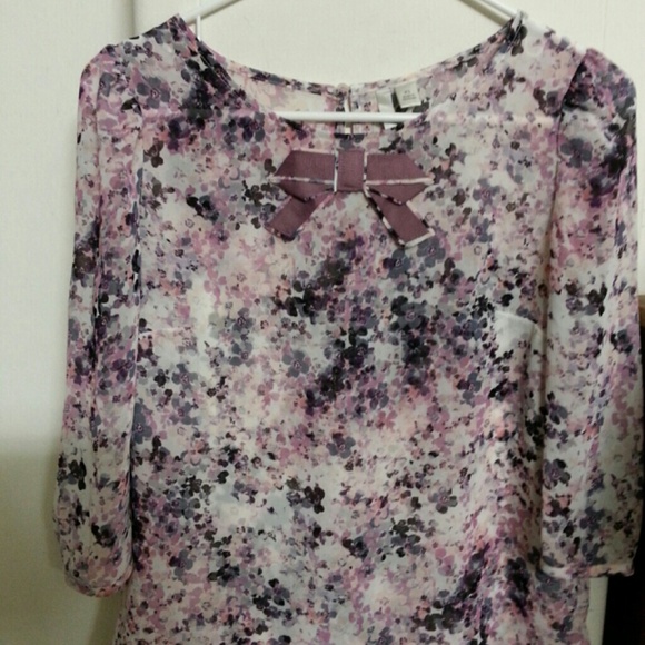 Chiffon top with bow