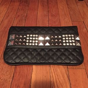 Black Clutch