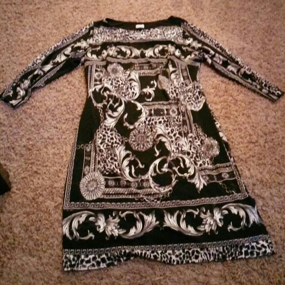 CHRISTMAS SALE !! Cache Dress