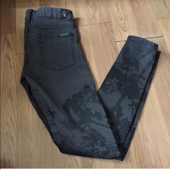 Limited Ed.  Mika Ninagwa 7 Jeans For All Mankind