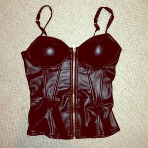 Black zip up corset